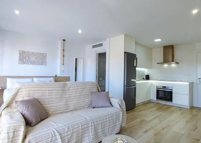 Oleholidays 233 Romana Playa Vistas Al Mar * 马尔韦利亚